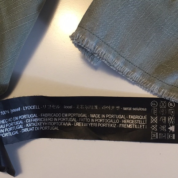 Zara Button Up Shirt - Picture 5 of 5